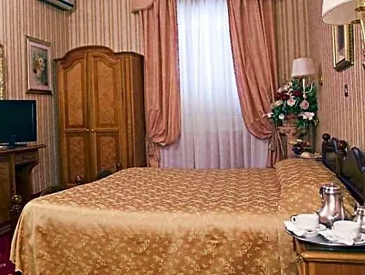 Siviglia Hotel 3*