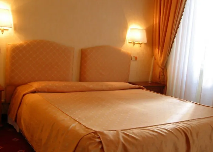 Siviglia Hotel 3*